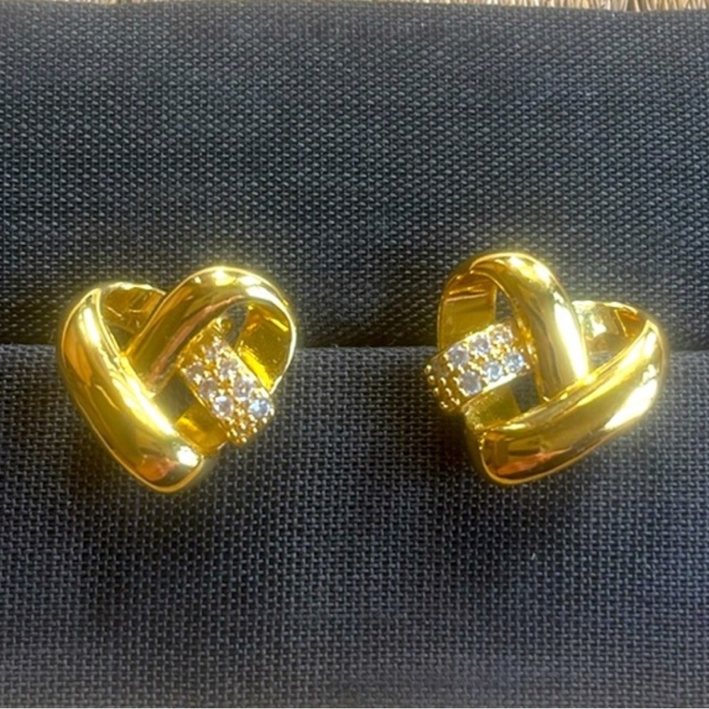 Celine gold & diamond earrings 🎁
